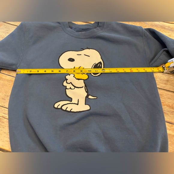 Peanuts Blue Sweater with Snoopy Design - Picture 4 of 5